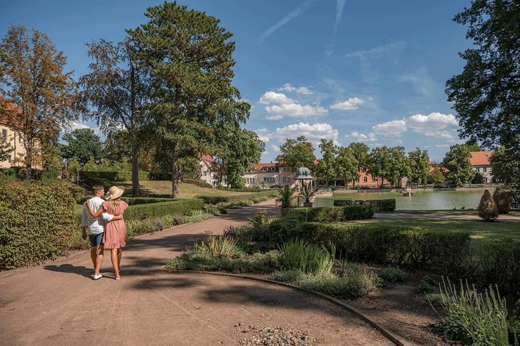 Traumhafte Auszeit Apartment Bad Lauchstadt Luaran gambar